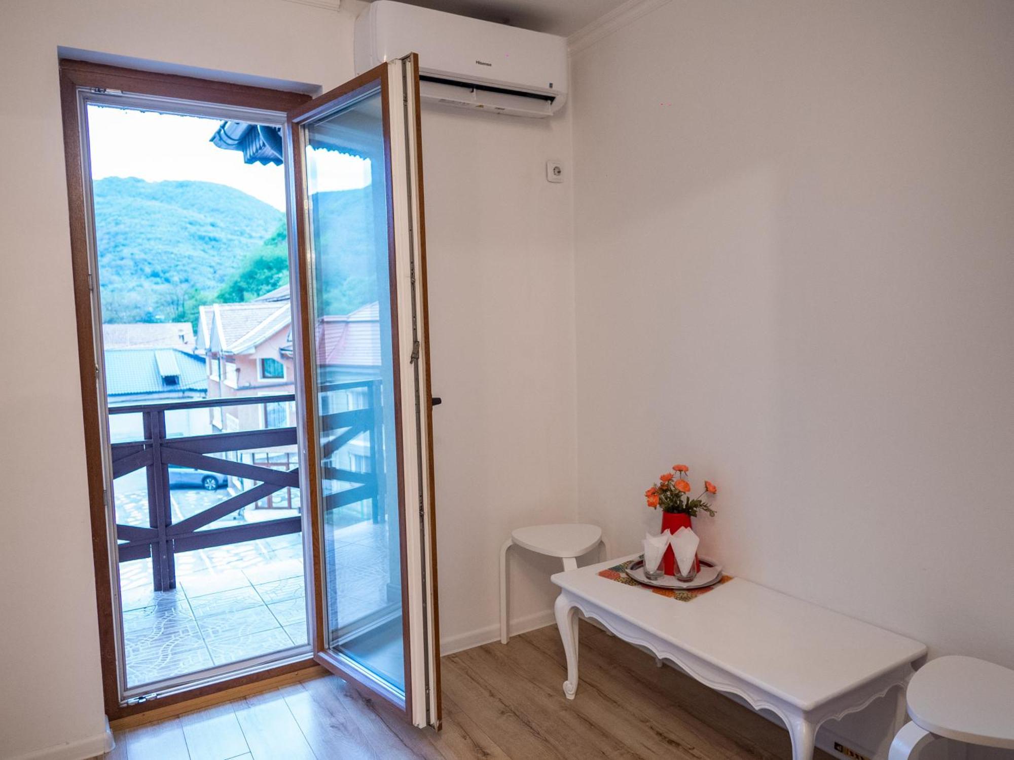 Guesthouse Magic Băile Herculane Εξωτερικό φωτογραφία