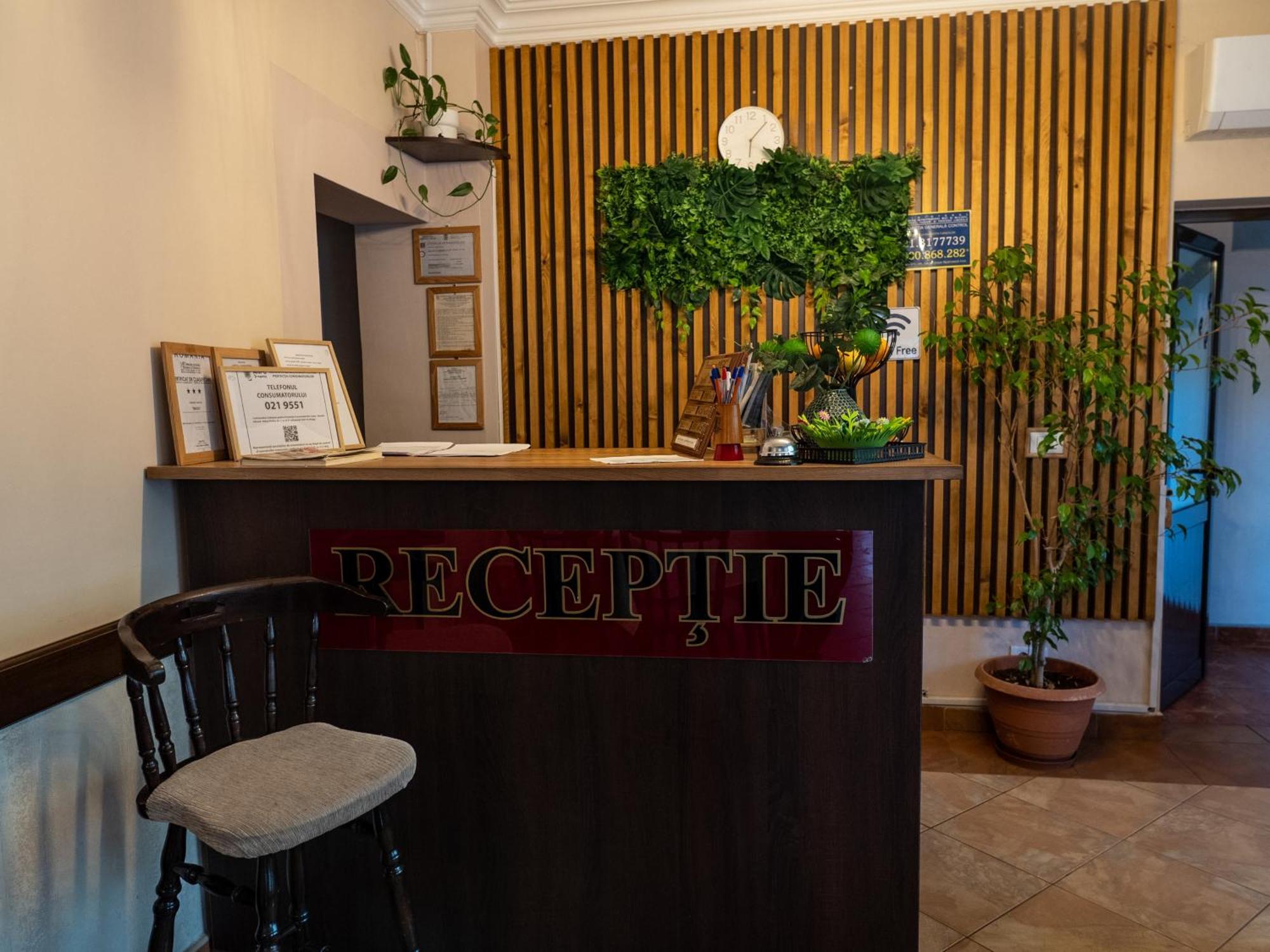 Guesthouse Magic Băile Herculane Εξωτερικό φωτογραφία